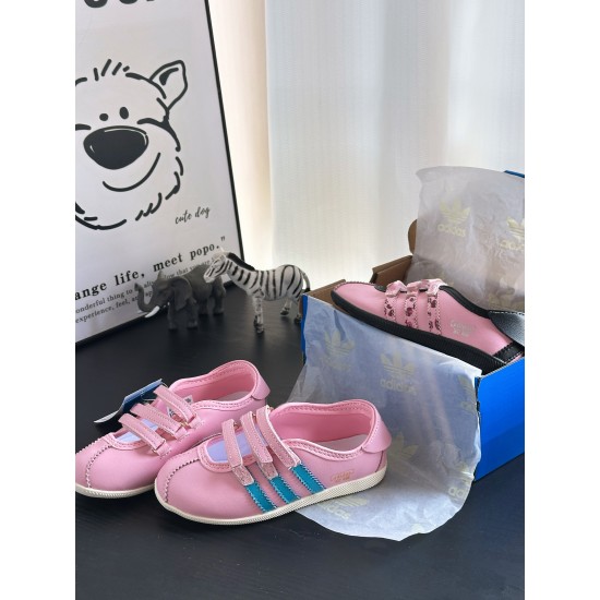 Kids' Shoes