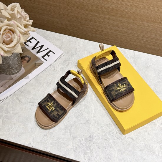 Kids' Shoes