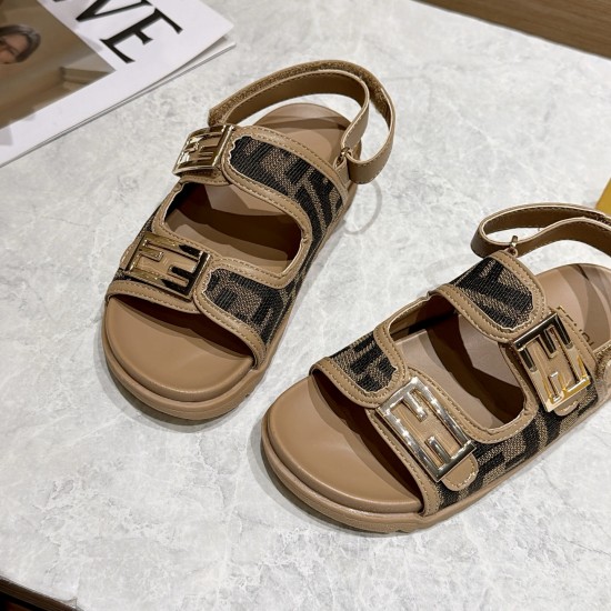 Kids' Shoes