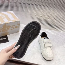 Kids' Shoes