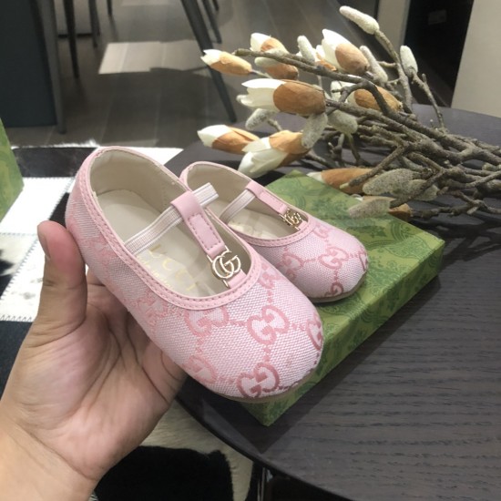 Kids' Shoes