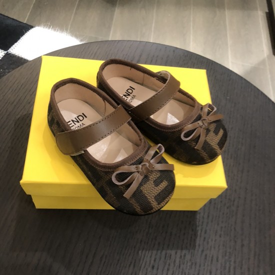 Kids' Shoes