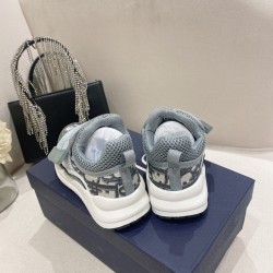 Kids' Shoes