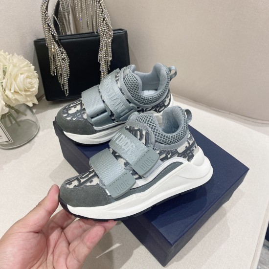 Kids' Shoes