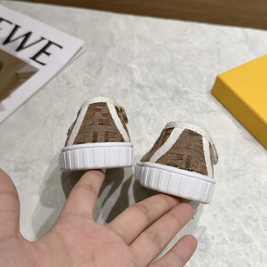Kids' Shoes