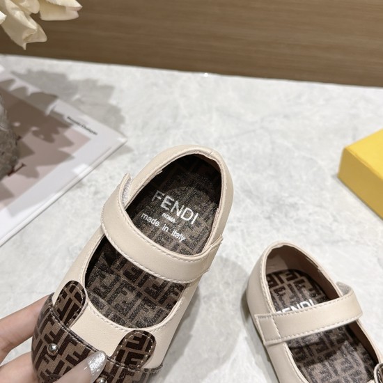 Kids' Shoes