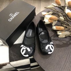 Kids' Shoes