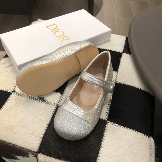 Kids' Shoes