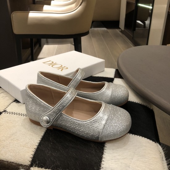 Kids' Shoes