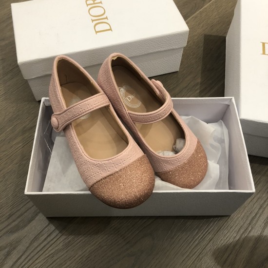Kids' Shoes