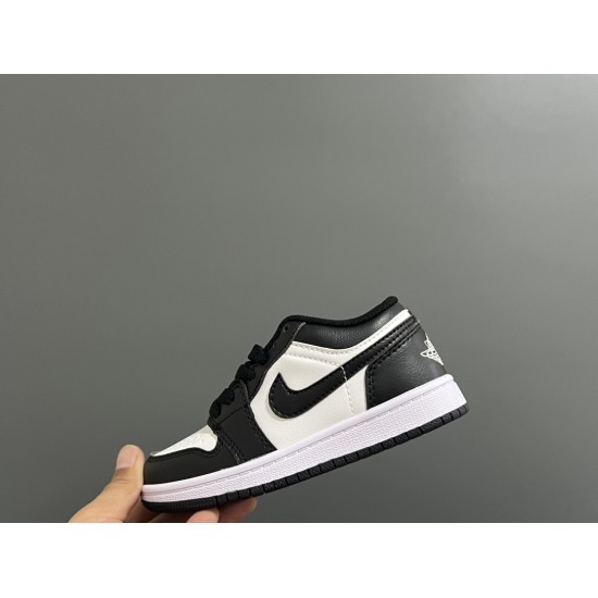 Kids' Shoes