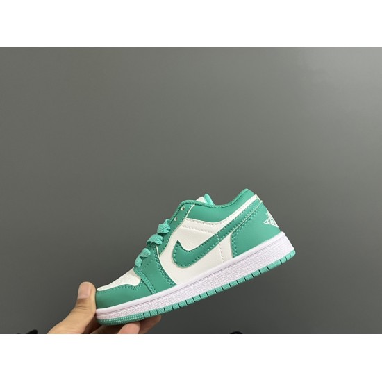 Kids' Shoes