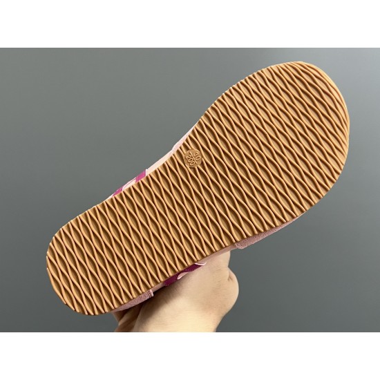 Kids' Shoes