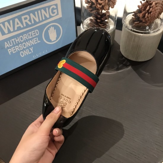 Kids' Shoes