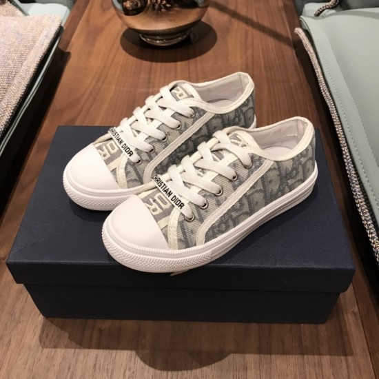 Kids' Shoes