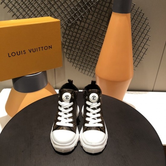 Kids' Shoes