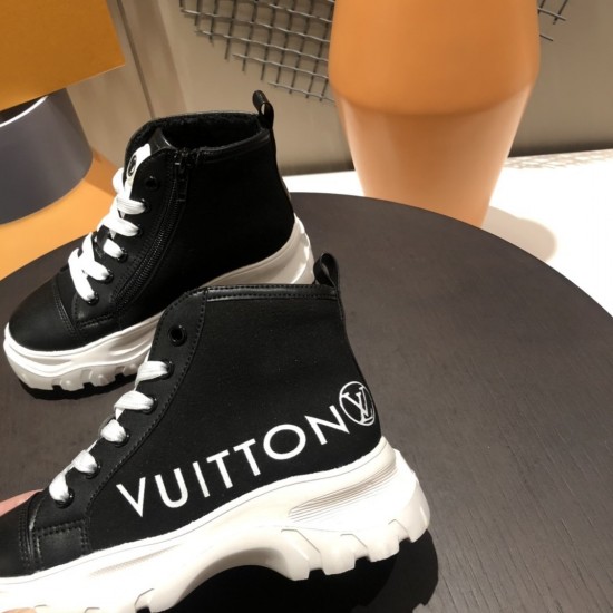 Kids' Shoes