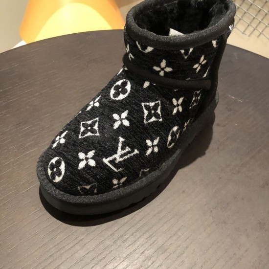 Kids' Shoes