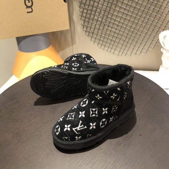 Kids' Shoes