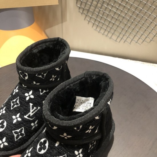 Kids' Shoes