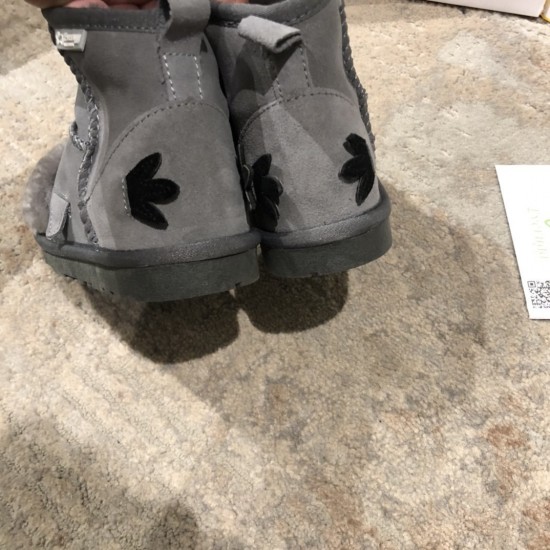 Kids' Shoes