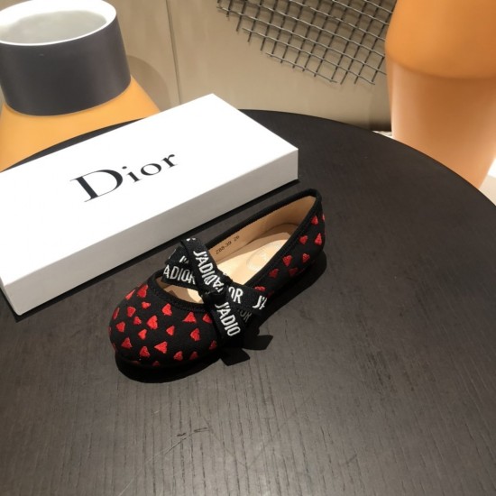 Kids' Shoes