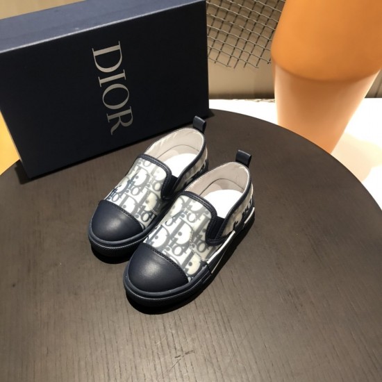 Kids' Shoes
