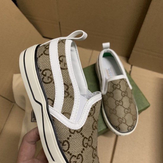 Kids' Shoes
