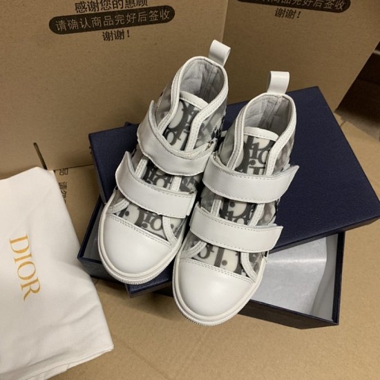 Kids' Shoes