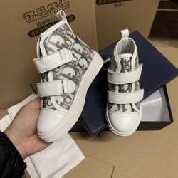 Kids' Shoes