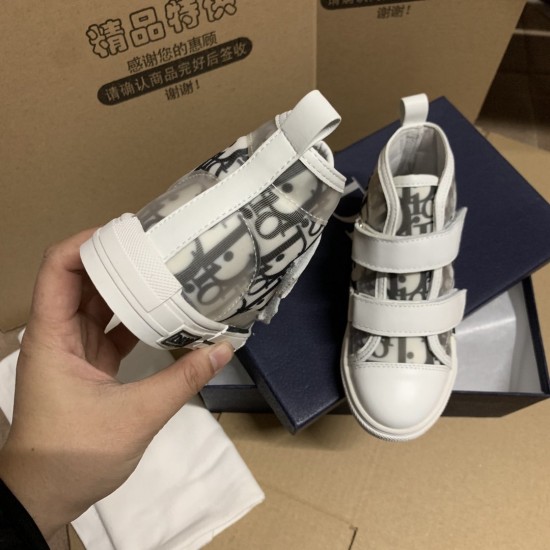 Kids' Shoes