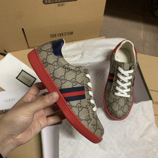 Kids' Shoes
