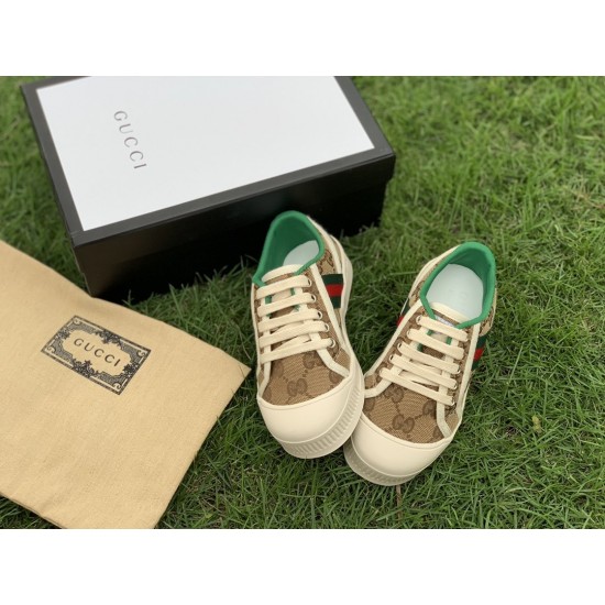 Kids' Shoes