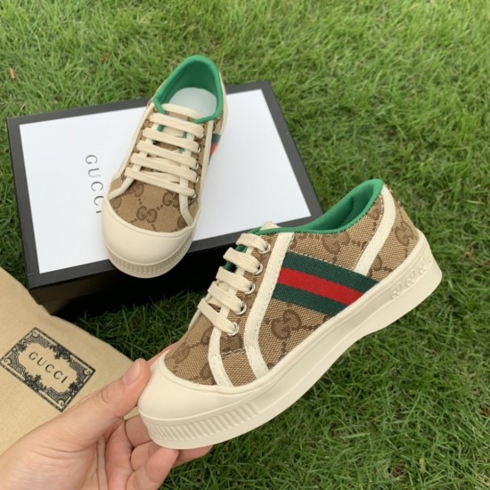 Kids' Shoes