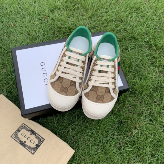 Kids' Shoes