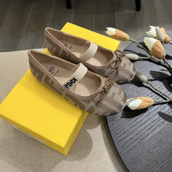 Kids' Shoes
