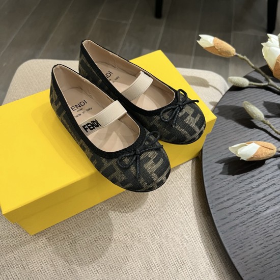 Kids' Shoes