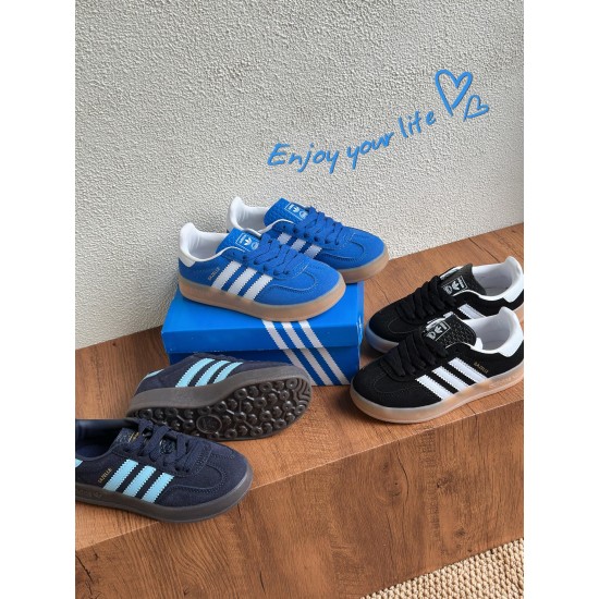 Kids' Shoes