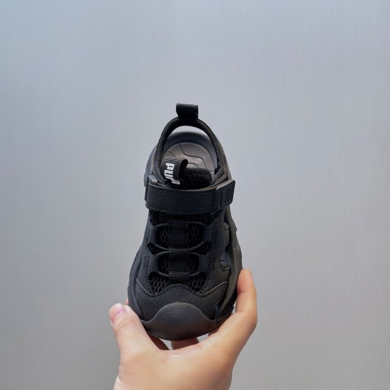 Kids' Shoes