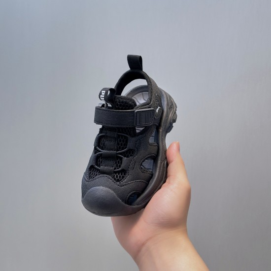 Kids' Shoes