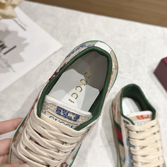 Kids' Shoes