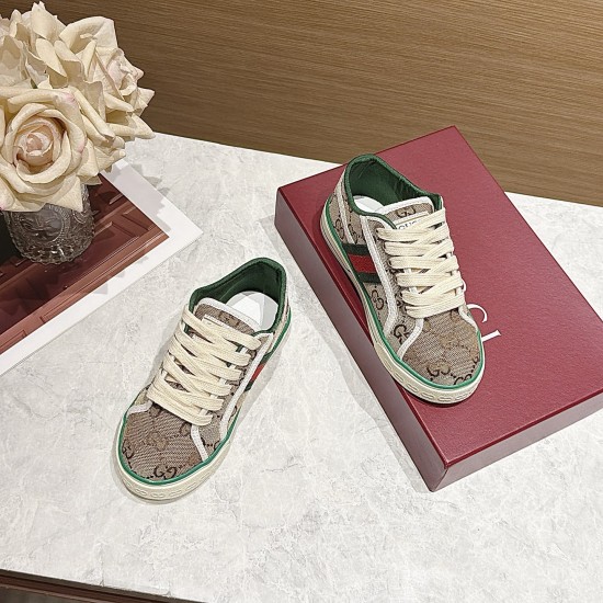 Kids' Shoes
