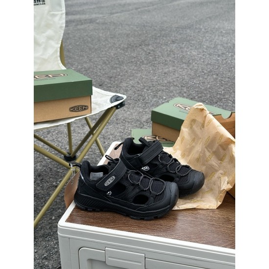 Kids' Shoes