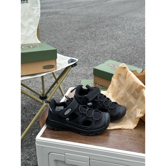 Kids' Shoes