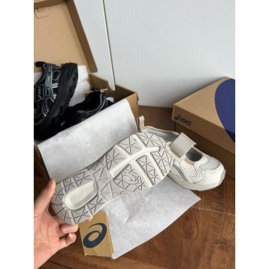 Kids' Shoes