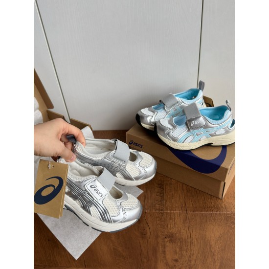 Kids' Shoes