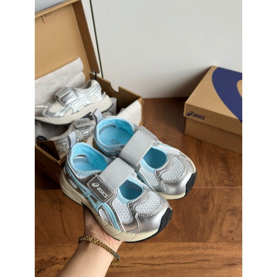 Kids' Shoes