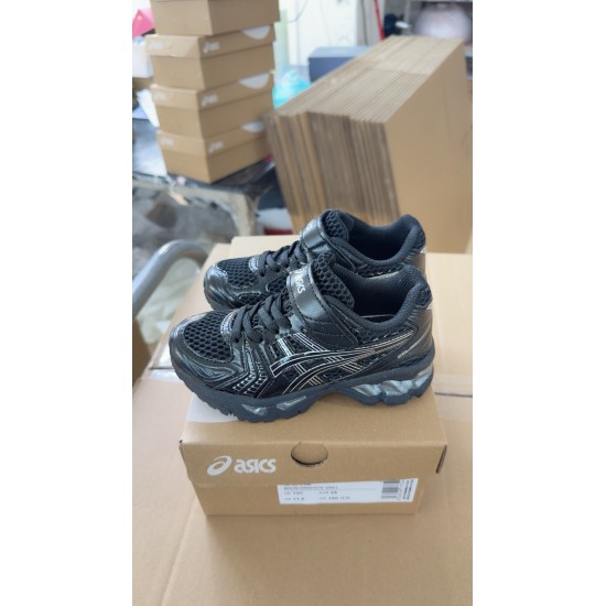 Kids' Shoes
