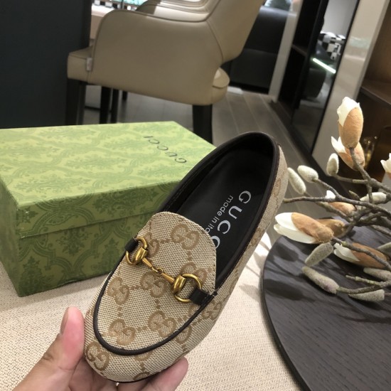 Kids' Shoes