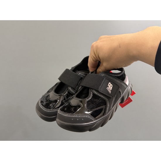 Kids' Shoes